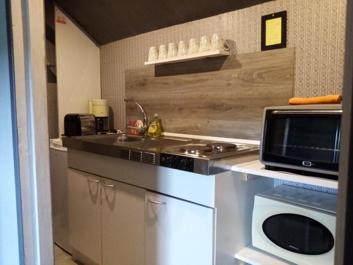 Petit Appartement 30M2, 3 Lits, 3 A 4 Pers Neuilly  Ngoại thất bức ảnh